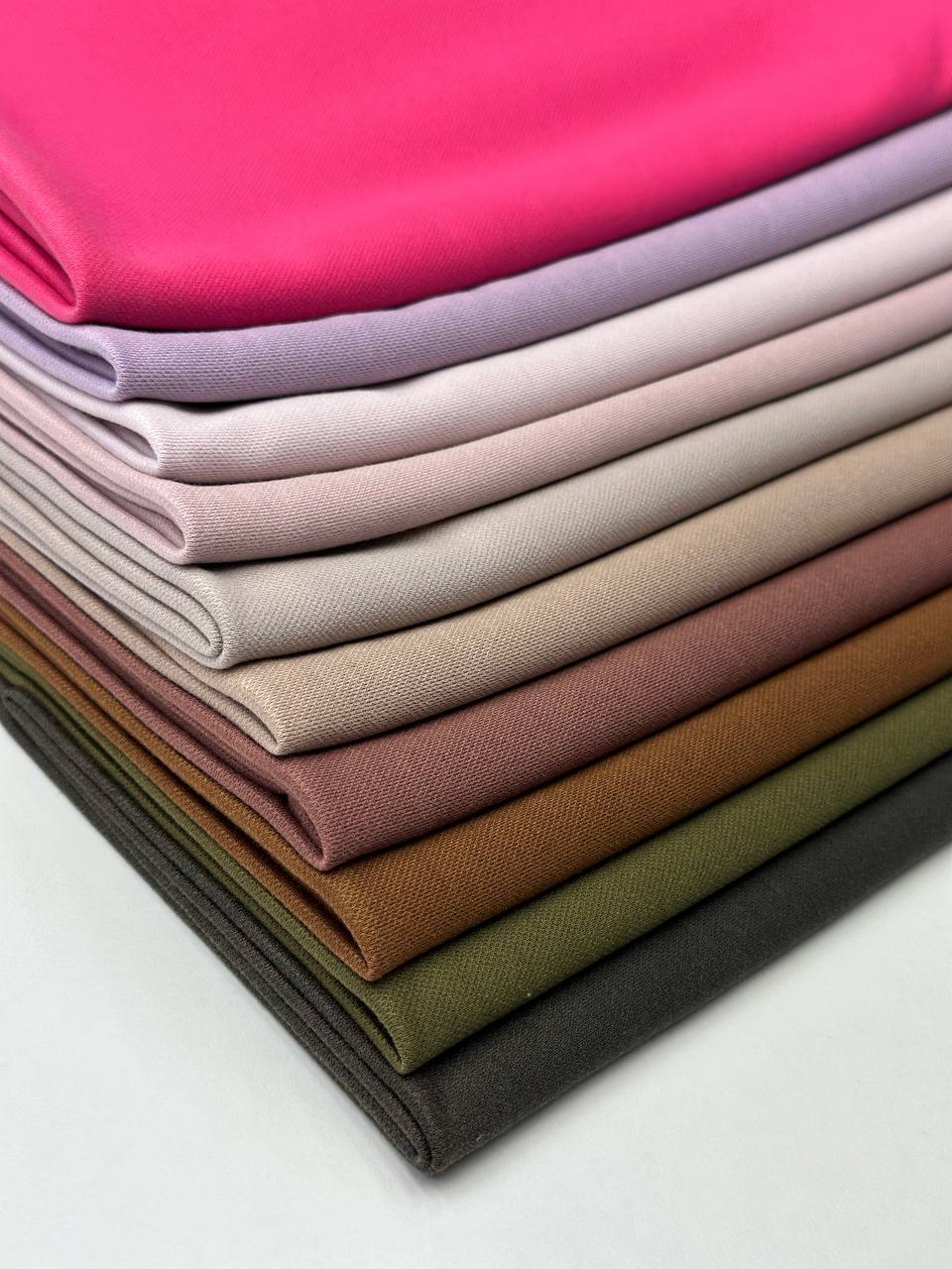 LACOSTE f72ed9b9-6f1a-41b5-91fe-79134d8969fb