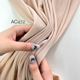 NYLON b04cf61c-7ba6-4344-ba62-e1df65f3069e