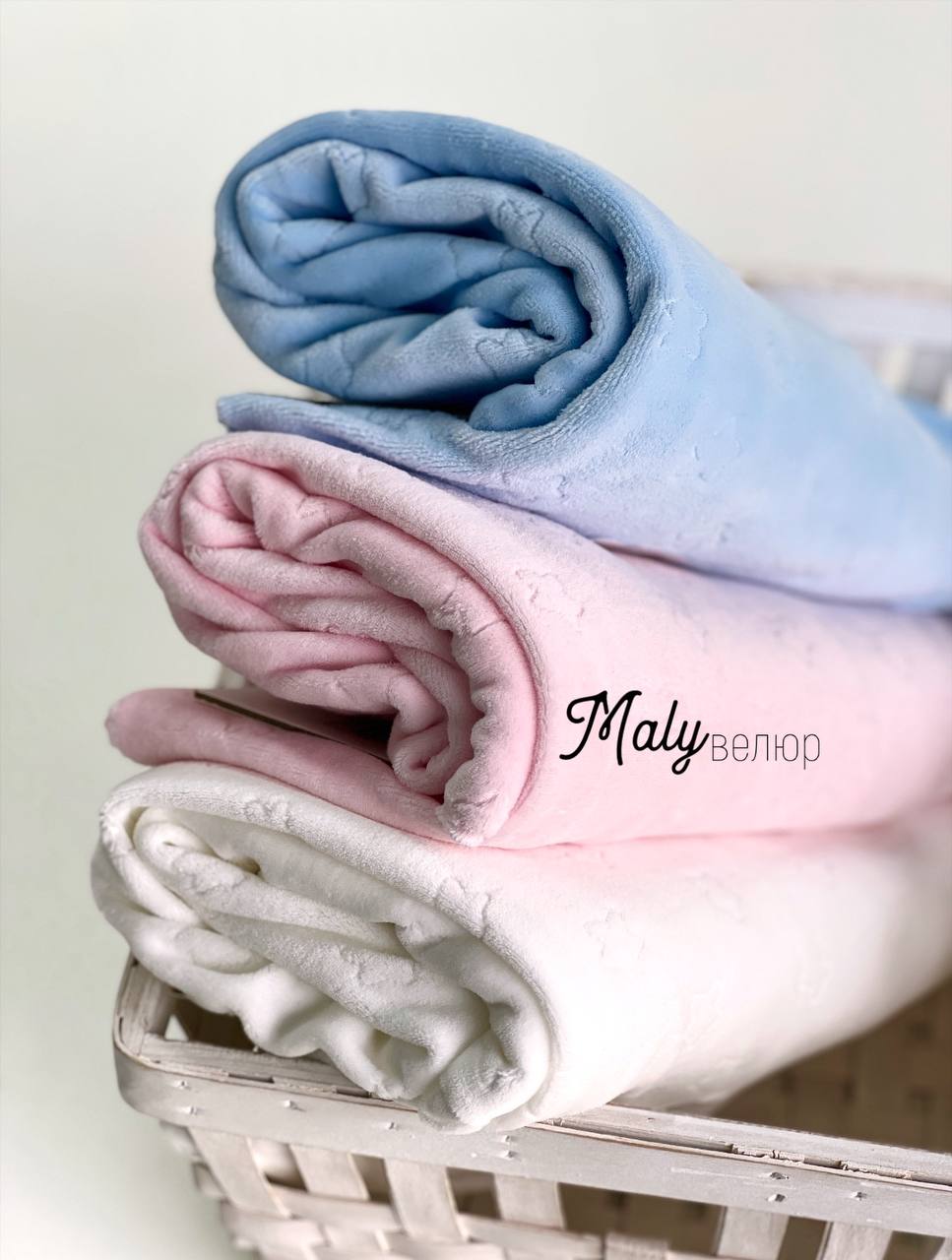 MALY f5f13489-4570-47a5-8b50-05bca9b548c3
