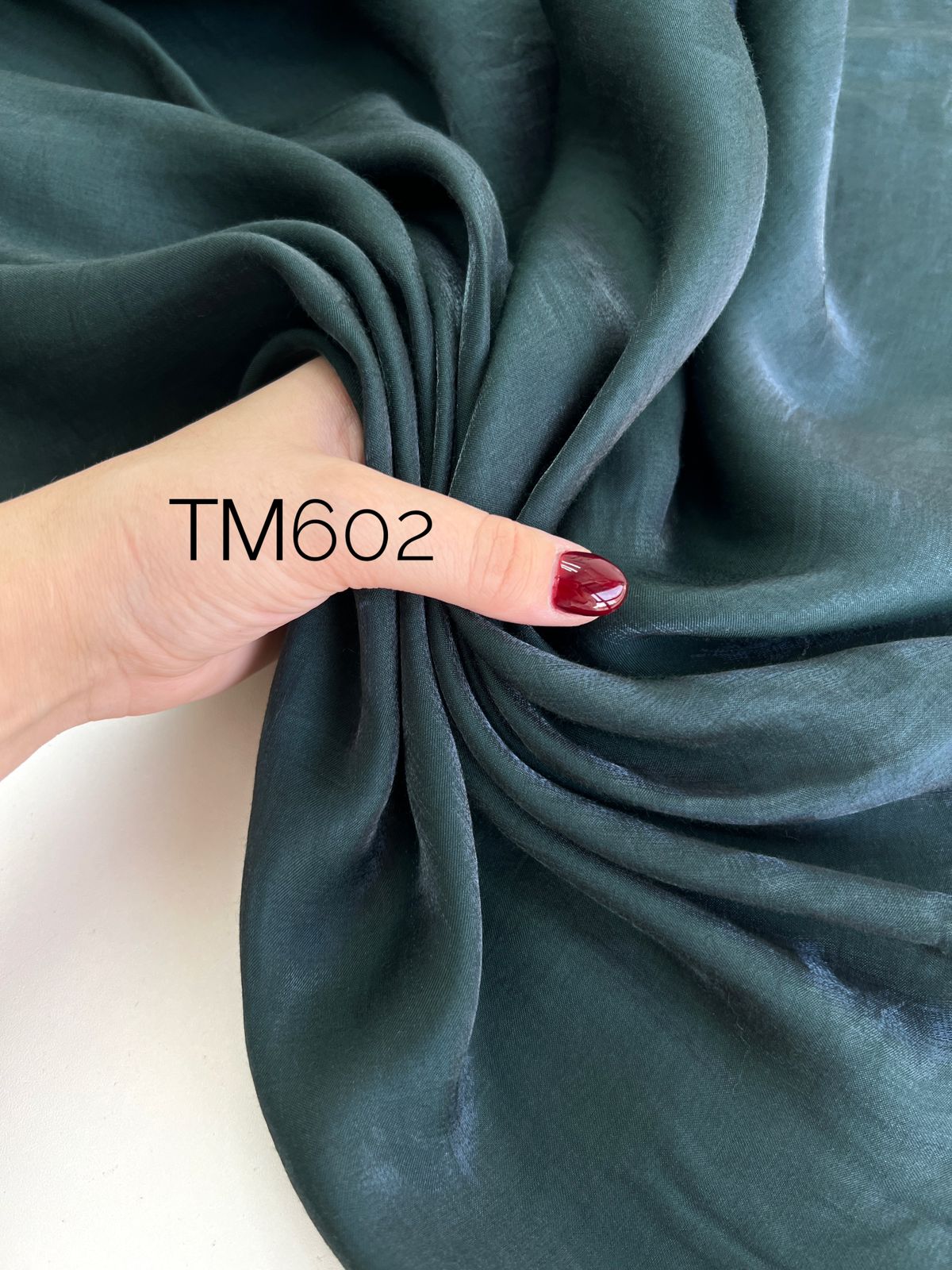 SHIMMER f19b74d5-5903-4a91-8ac5-9356fc9dd9f5