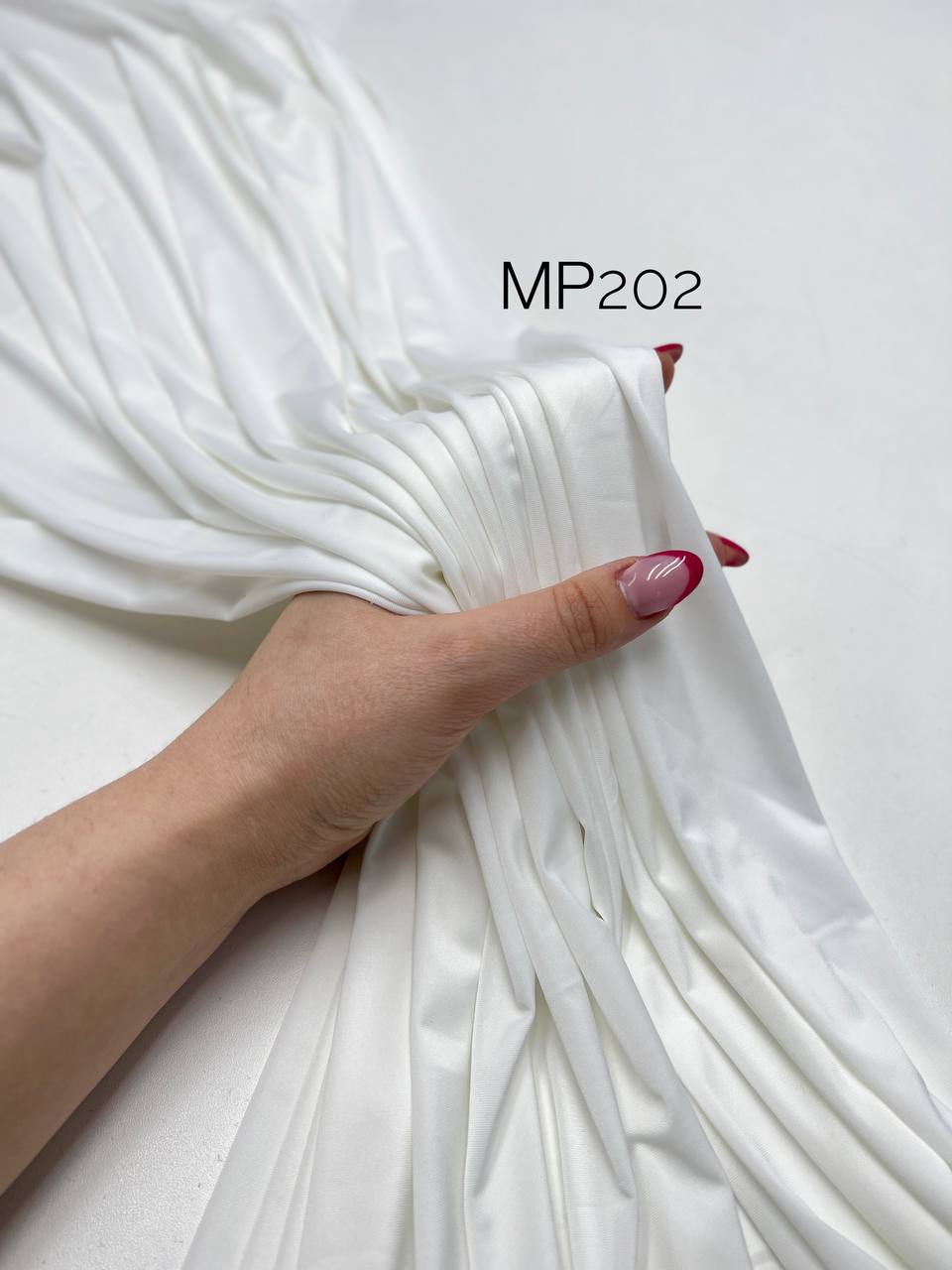 MICRO 5226944387592875865