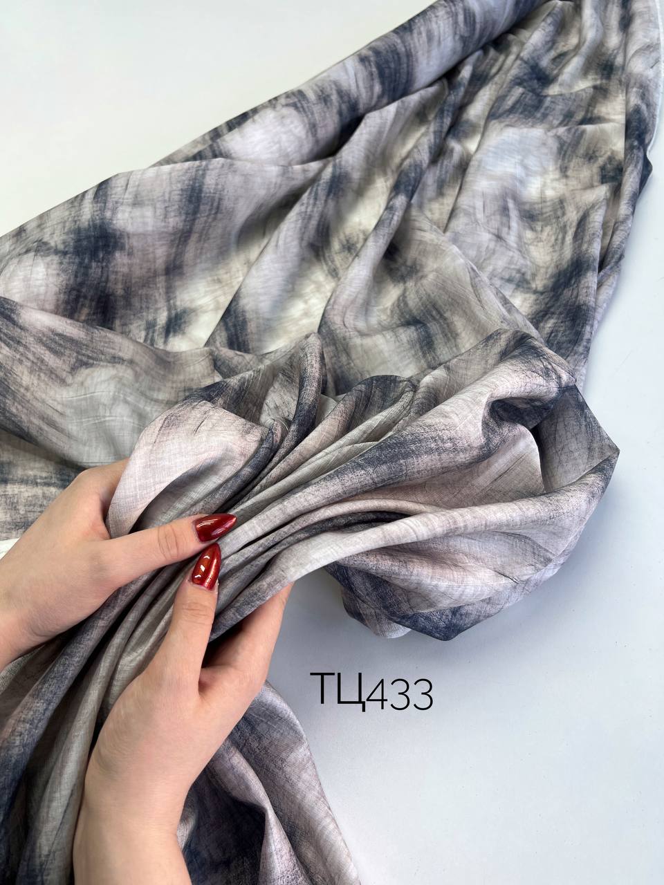 Абстракция f642c17b-f814-4e84-897e-91be35e69410