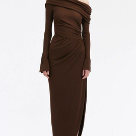 ELEGANCE 1618dc06-5f28-4e53-916a-d99556c9c6da
