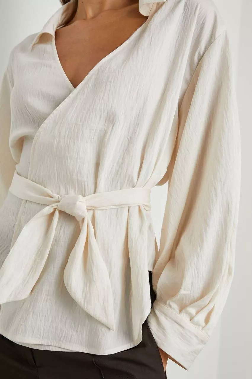 светло серый photo_2026-08-04_09-54-45 (2)
