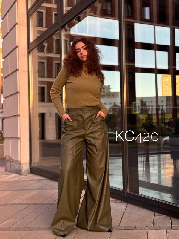 MATTE CASUAL 1ee47553-6d2f-4de0-9f99-76c53c7928d5