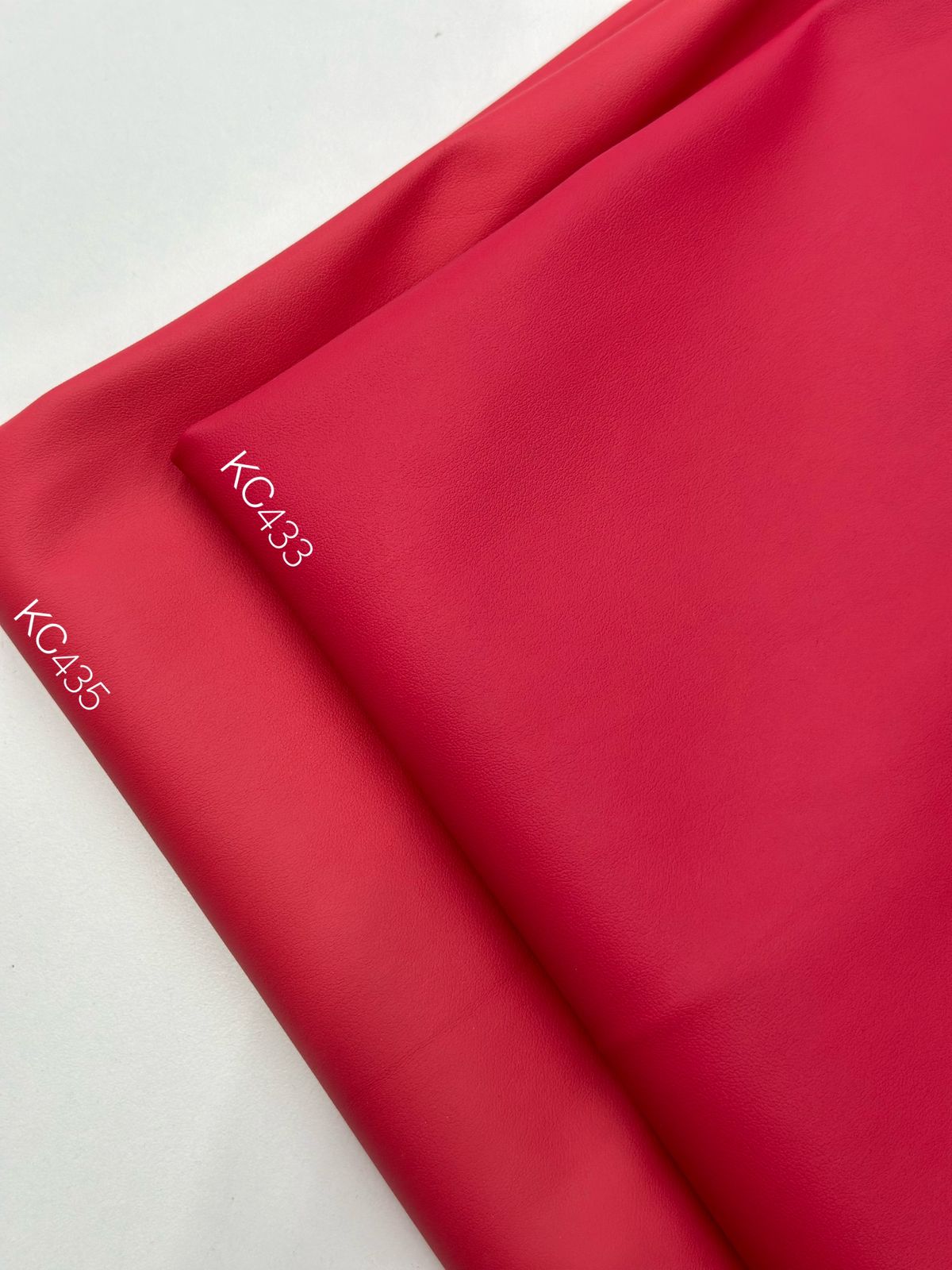 MATTE CASUAL 47e17d7a-ec24-410d-81ae-ced4d393c4df