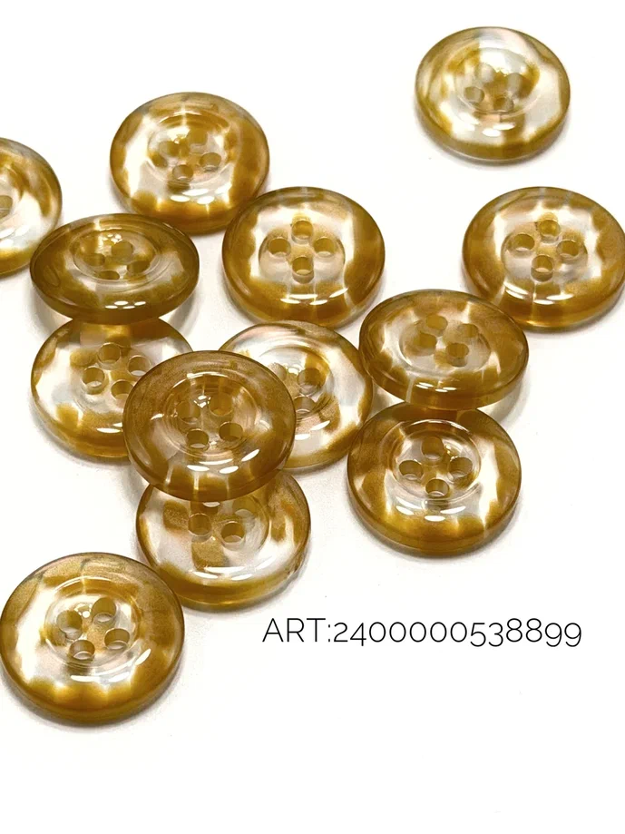 899